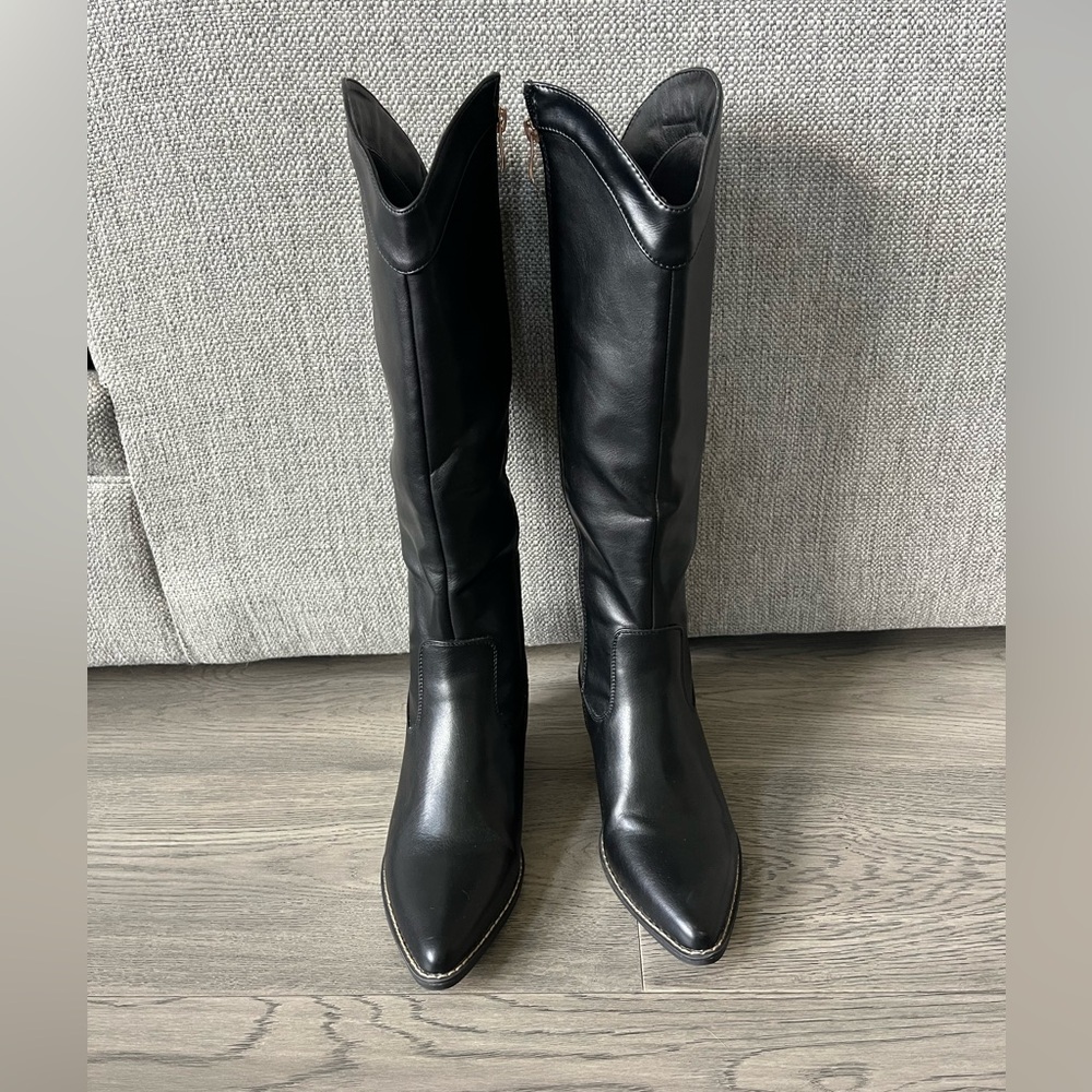 Black Boots
